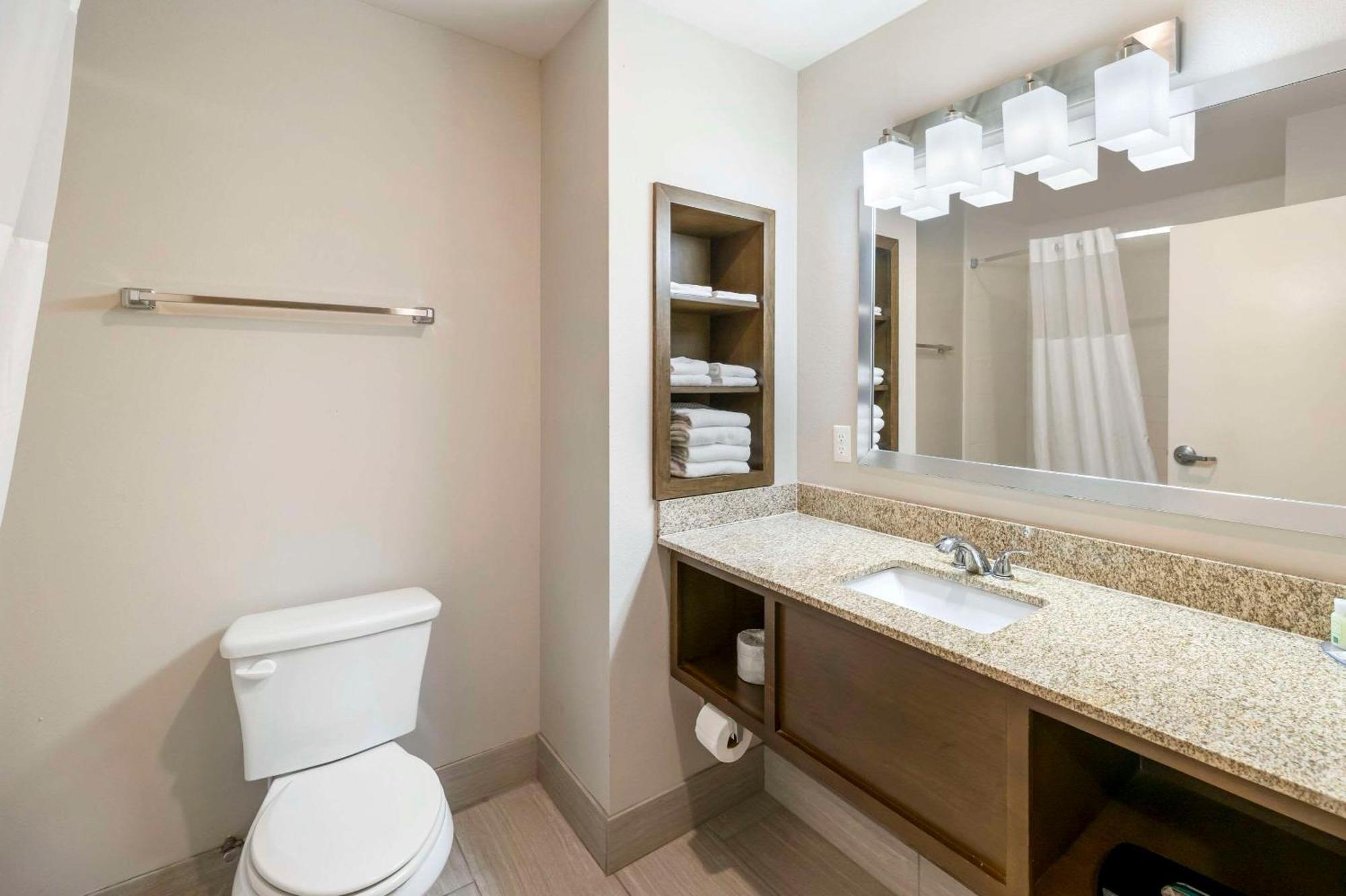 Quality Inn & Suites Carlsbad Caverns Area Exteriör bild